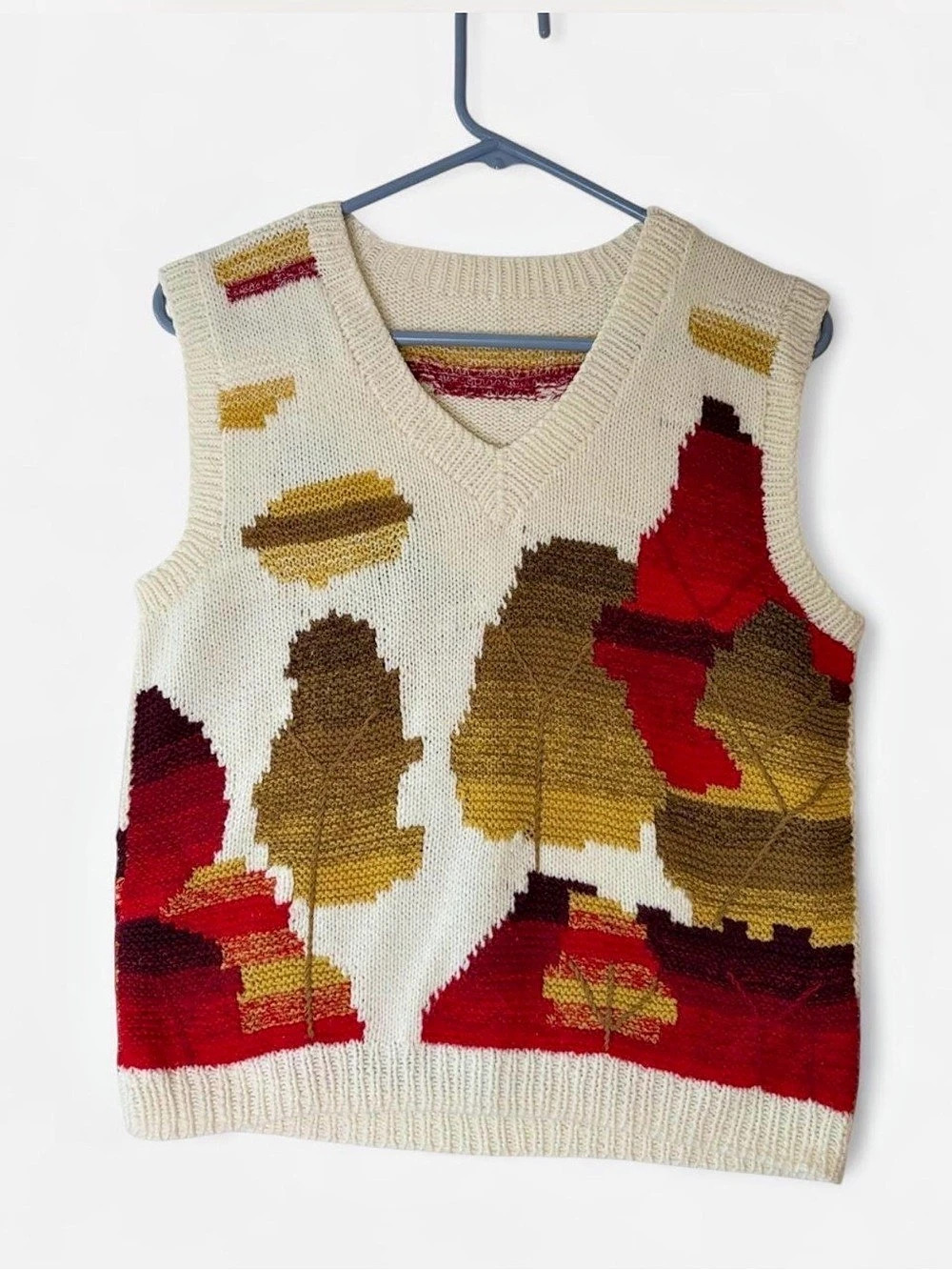 Vintage Hand Knit Intarsia Autumn Leaf Sweater Vest Cream Red Mustard M